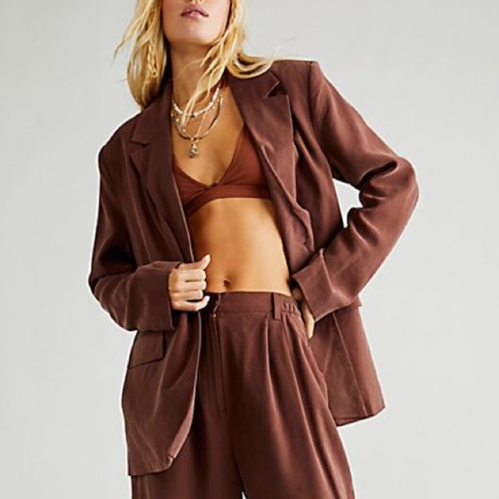 WEWOREWHAT relaxed blazer